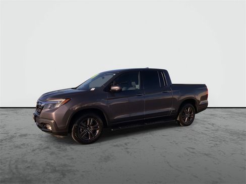 Used 2020 Honda Ridgeline Sport image 4