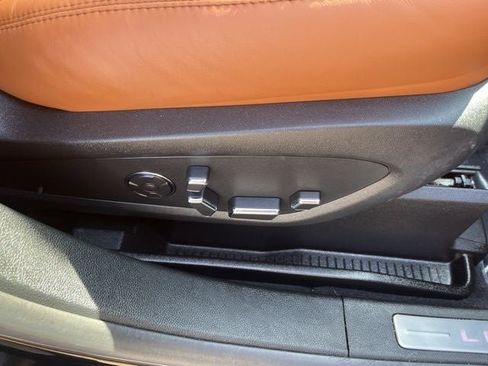 Used 2023 Lincoln Nautilus Black Label AWD/4WD image 22