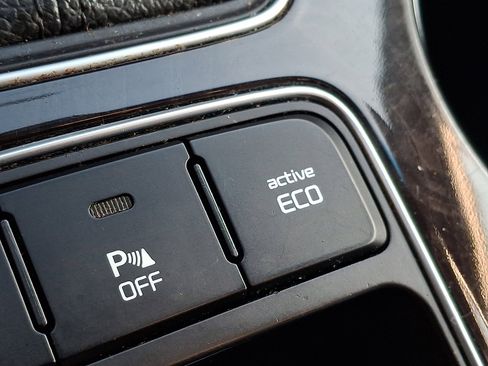 Used 2014 Kia Sorento EX w/ EX V6 Touring Package image 26