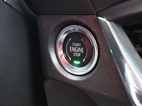 Used 2025 Buick Encore GX Preferred AWD/4WD image 31
