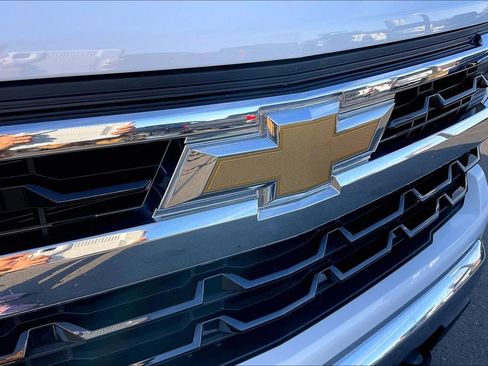 Used 2025 Chevrolet Silverado 1500 LT w/ Work Truck Package image 33