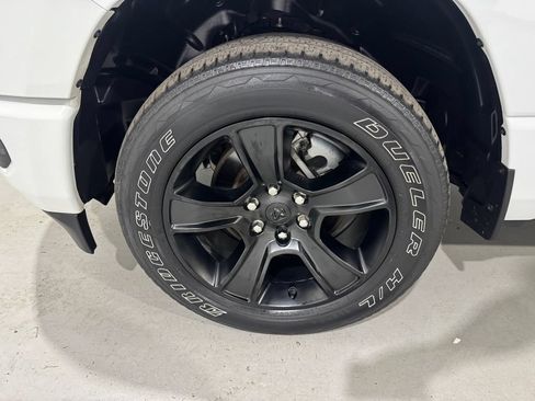 Used 2024 RAM 1500 Sport AWD/4WD image 8