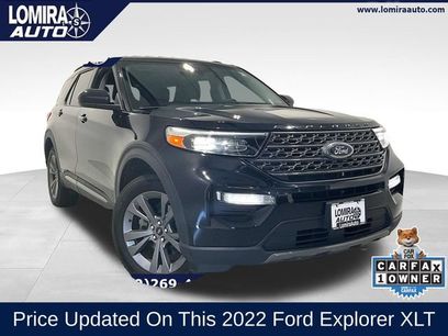 Used 2022 Ford Explorer XLT w/ XLT Sport Appearance Package