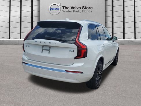 Used 2026 Volvo XC90 B6 Plus w/ Protection Package Premier AWD/4WD image 4