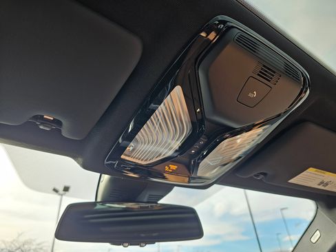 New 2026 BMW 330i xDrive Sedan w/ M Sport Package image 27