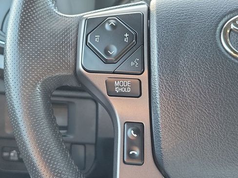 Used 2019 Toyota Tacoma TRD Off-Road image 34