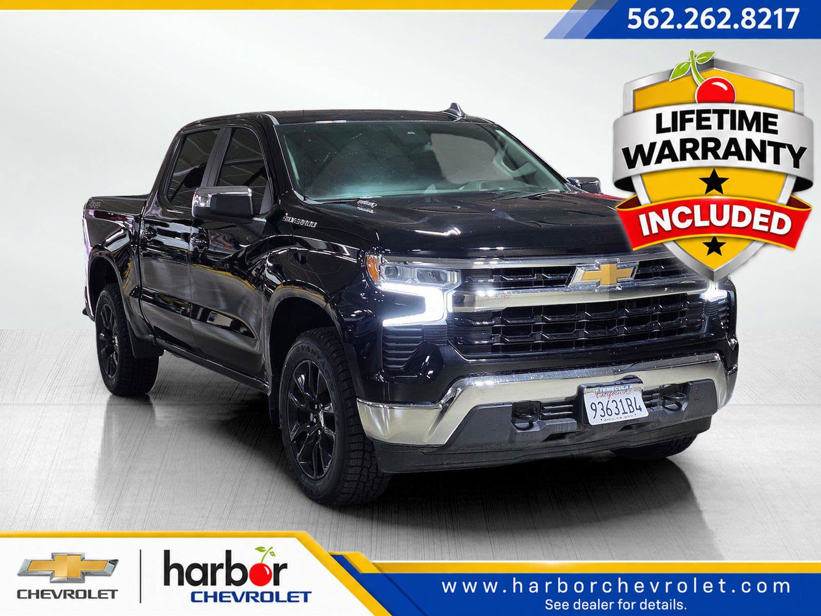 Used 2025 Chevrolet Silverado 1500 LT AWD/4WD image 1