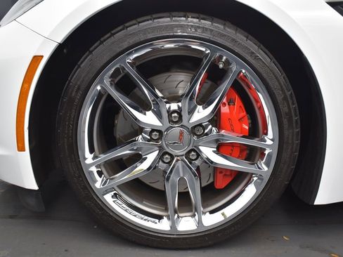 Used 2017 Chevrolet Corvette Stingray Coupe image 8