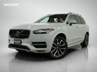 Used 2017 Volvo XC90 T6 Momentum w/ Vision Package image 1