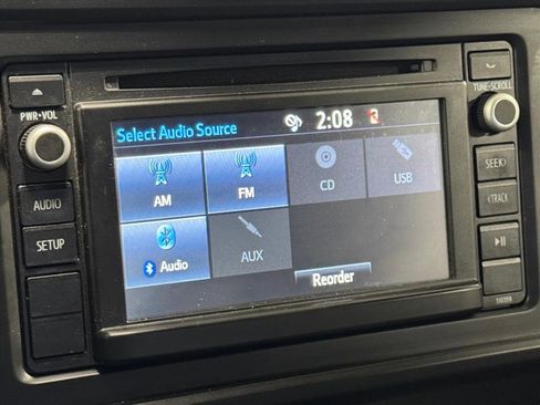 Used 2019 Toyota Tacoma SR w/ SR Convenience Package image 22