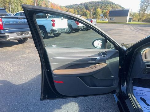 Used 2021 Hyundai Sonata Limited image 12