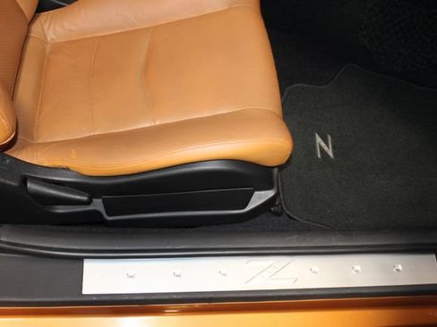 Used 2006 Nissan 350Z Touring w/ (N93) Cargo Convenience Pkg RWD image 23