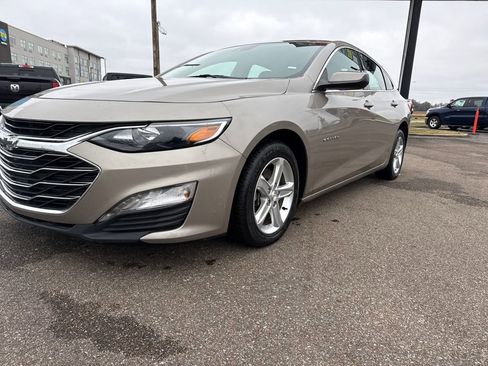 Used 2024 Chevrolet Malibu LT image 54