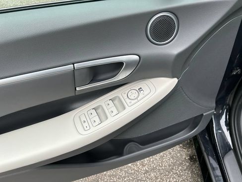 Used 2026 Hyundai Sonata SEL FWD image 15