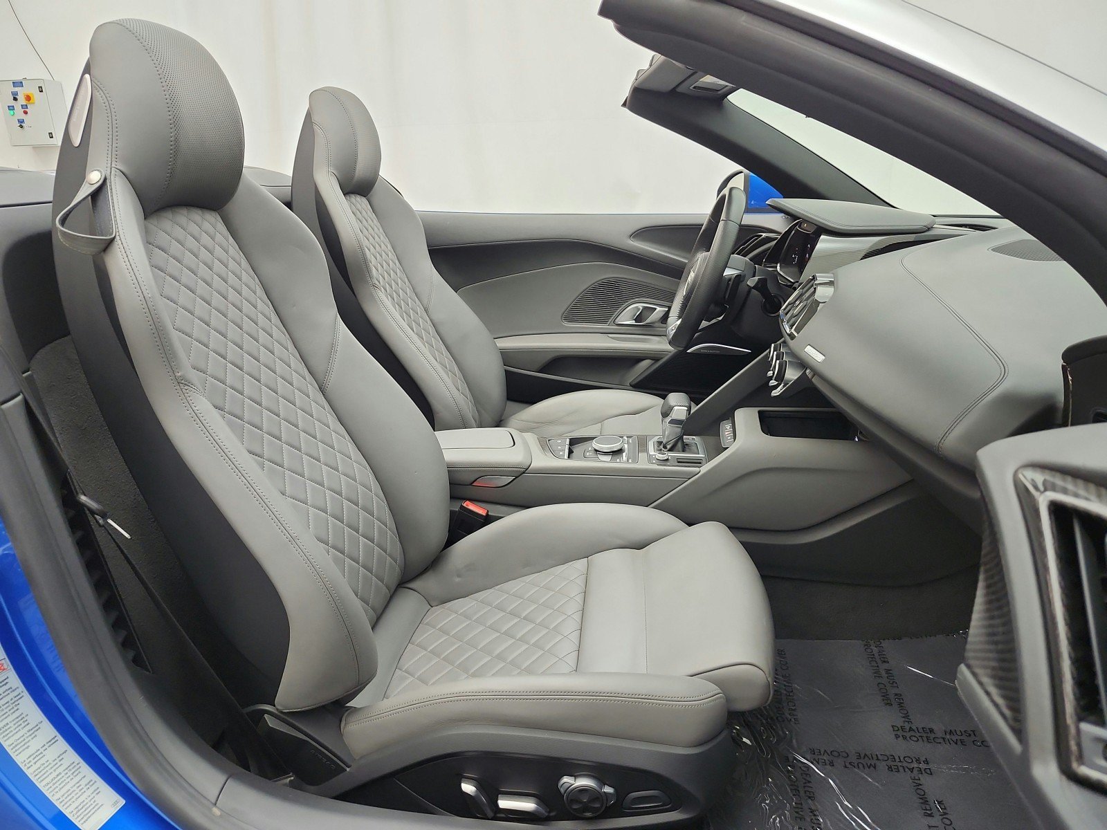 Used 2017 Audi R8 V10 AWD/4WD image 17