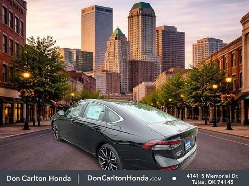 New 2026 Honda Accord Touring image 8