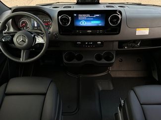 New 2025 Mercedes-Benz Sprinter 2500 video 2