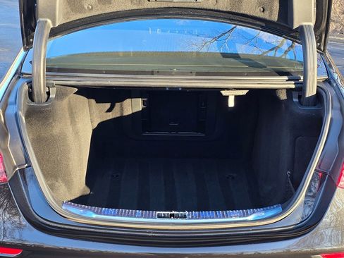 Used 2021 Mercedes-Benz S 580 4MATIC Sedan w/ Warmth & Comfort Package image 97