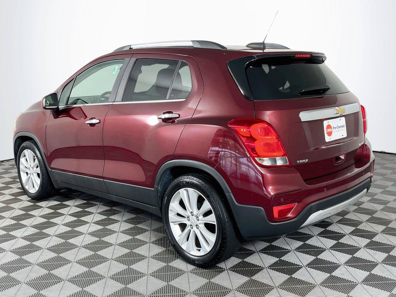 Used 2017 Chevrolet Trax Premier FWD image 6