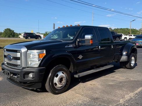 Used 2016 Ford F350 Platinum AWD/4WD image 1