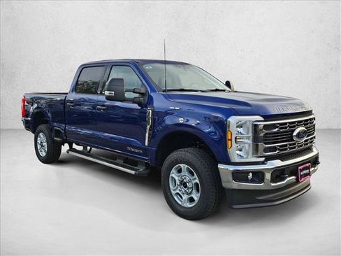 New 2026 Ford F250 XLT w/ FX4 Off-Road Package image 7