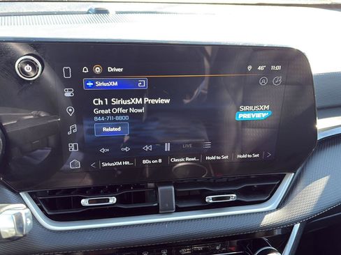 Used 2025 Chevrolet Equinox LT image 19