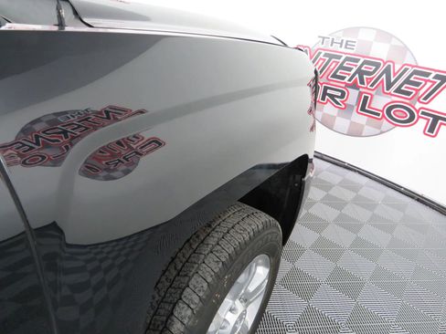 Used 2018 Chevrolet Silverado 2500 High Country image 30