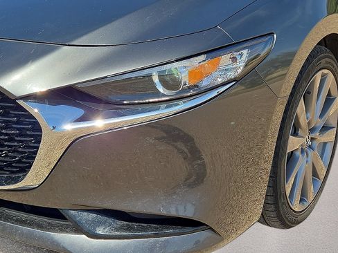 Used 2024 MAZDA MAZDA3 s FWD image 8