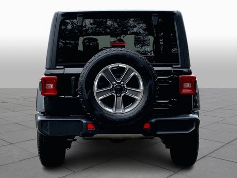 Used 2021 Jeep Wrangler Unlimited Sahara w/ LED Lighting Group image 4