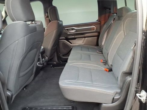 Used 2022 RAM 1500 Big Horn AWD/4WD image 12