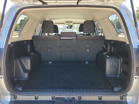 Used 2022 Toyota 4Runner SR5 image 7