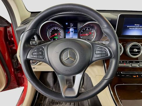 Certified 2018 Mercedes-Benz GLC 300 4MATIC image 13