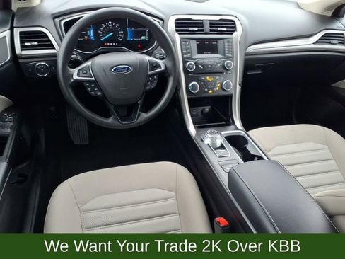 Used 2018 Ford Fusion S image 14