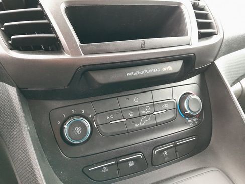 Used 2020 Ford Transit Connect XL FWD image 25