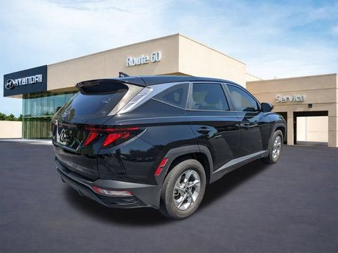 Used 2024 Hyundai Tucson SE FWD image 4