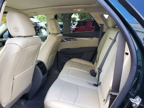 Used 2024 Cadillac XT5 Premium Luxury w/ Technology Package image 14