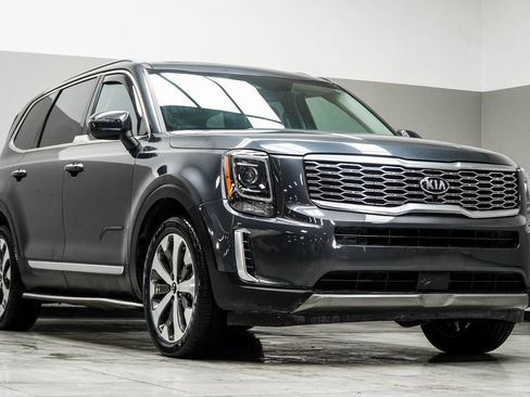 Used 2021 Kia Telluride S image 4