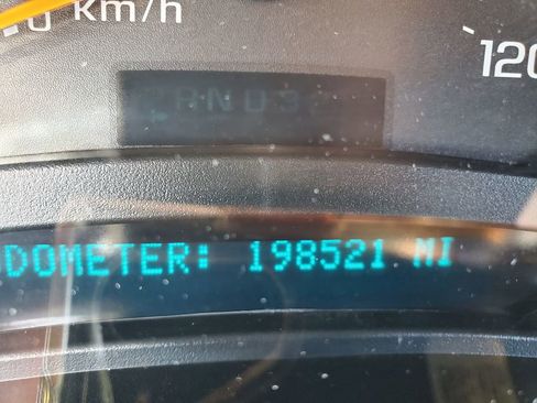 Used 2005 Chevrolet Silverado 1500 LS w/ Light Duty Power Package image 19