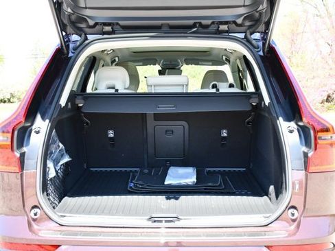 New 2026 Volvo XC60 T8 Ultra w/ Protection Package Premier AWD/4WD image 27