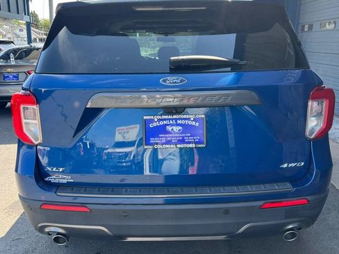 Used 2022 Ford Explorer XLT w/ Equipment Group 202A AWD/4WD image 5