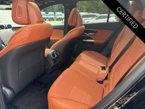 Used 2026 Mercedes-Benz GLC 300 image 10