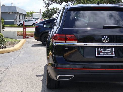 Used 2022 Volkswagen Atlas SE AWD/4WD image 12