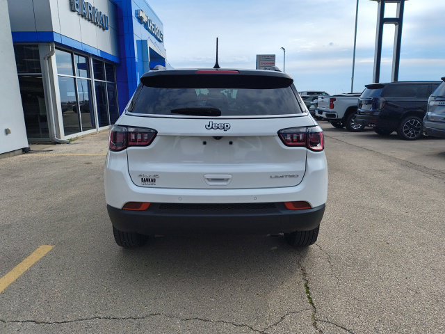Used 2025 Jeep Compass Limited AWD/4WD image 6