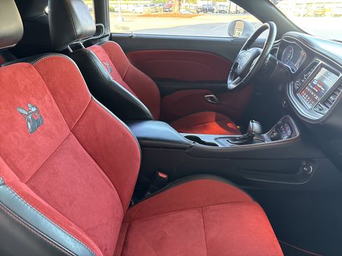 Used 2021 Dodge Challenger R/T Scat Pack w/ Plus Package image 31