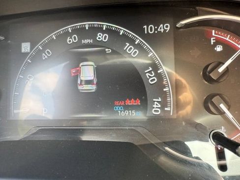 Used 2025 Toyota RAV4 LE FWD image 22