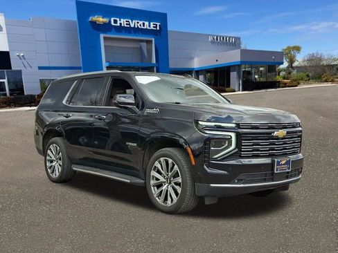 Used 2025 Chevrolet Tahoe High Country image 33