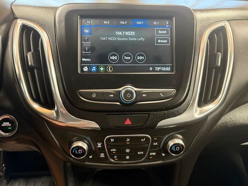 Used 2019 Chevrolet Equinox LT FWD image 17