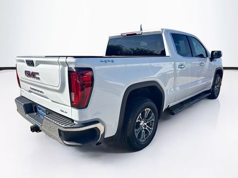 Used 2025 GMC Sierra 1500 SLT AWD/4WD image 7