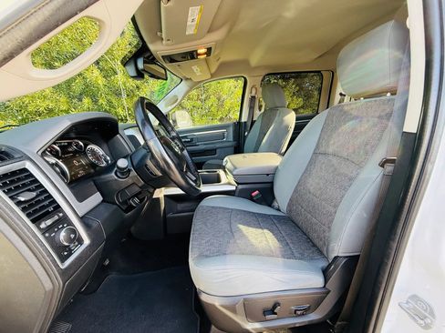 Used 2017 RAM 1500 Big Horn image 31