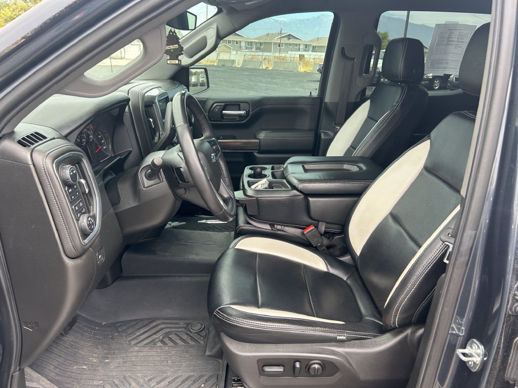 Used 2022 Chevrolet Silverado 1500 RST AWD/4WD image 24